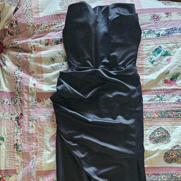 House of CB Adrienne dress Black M Medium NYE Party Dress - Picture 4 of 6